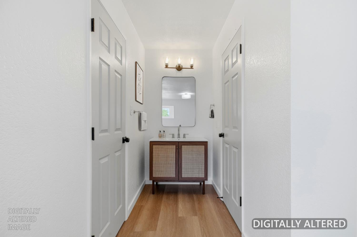 13510 Bentley St, Waterford, CA 95386