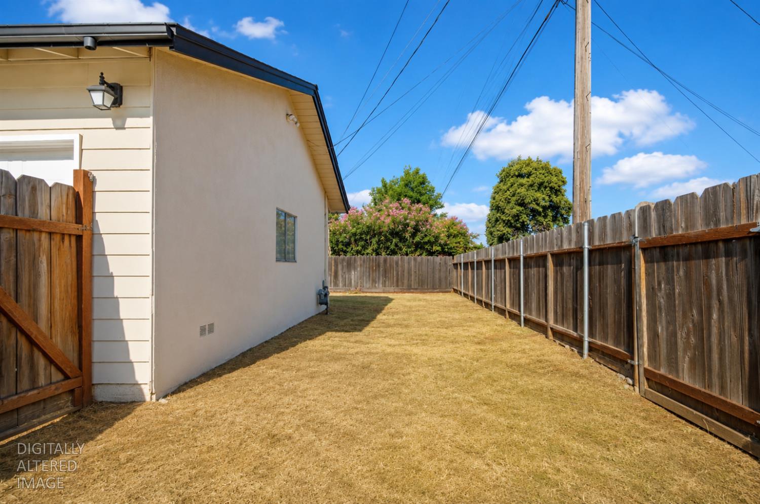 2409 Dana Lane, Modesto, CA 95350