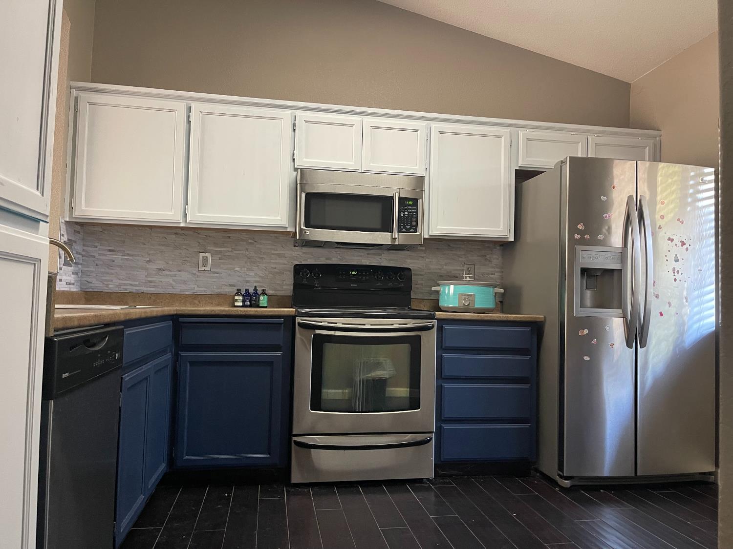 3909 Wilkesboro Ave, Modesto, CA 95357