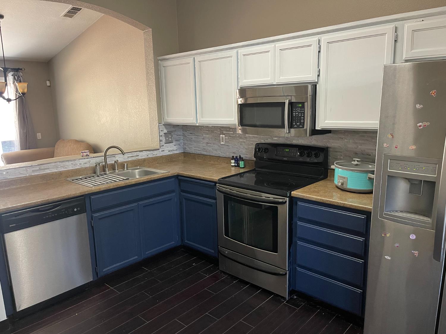 3909 Wilkesboro Ave, Modesto, CA 95357