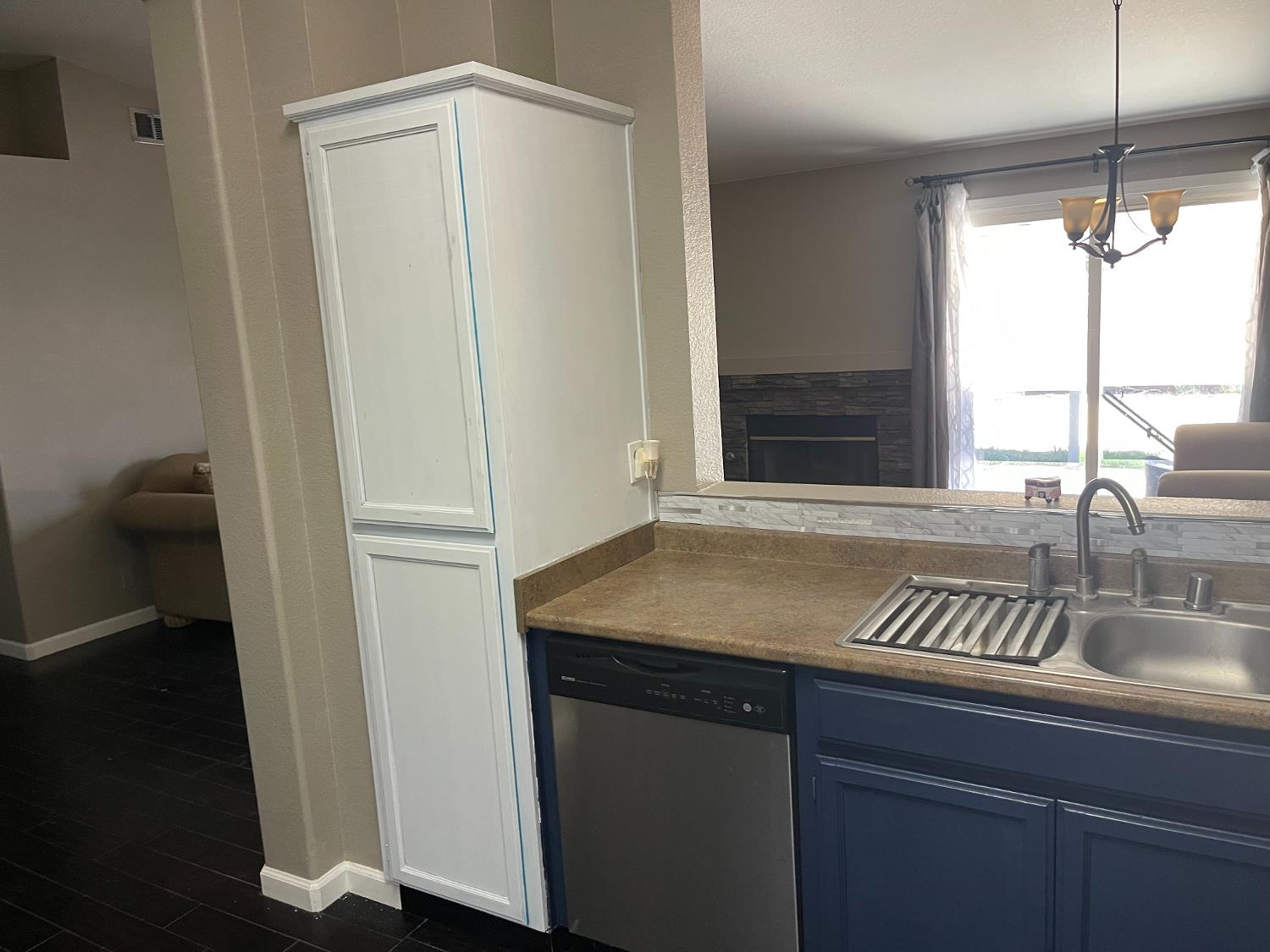 3909 Wilkesboro Ave, Modesto, CA 95357