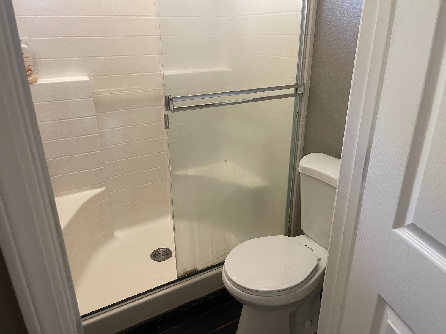 3909 Wilkesboro Ave, Modesto, CA 95357