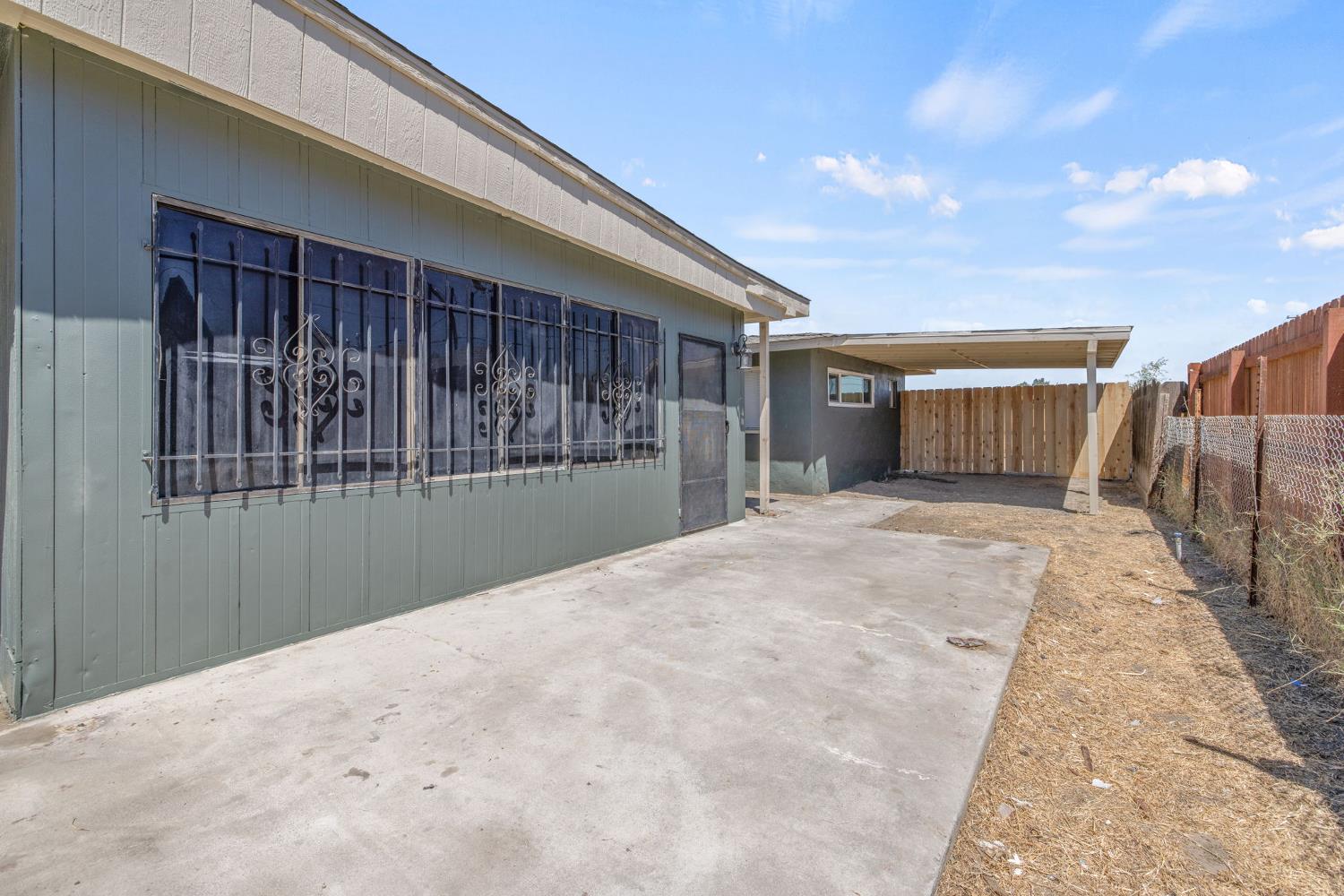 19415 Empire St, Stratford, CA 93263