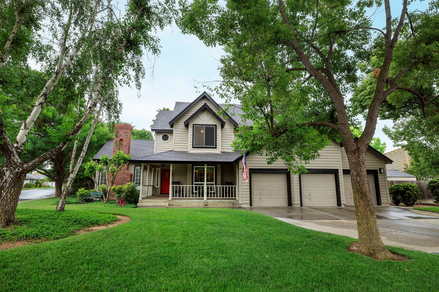 808 Stonecreek Cir, Modesto, CA 95355