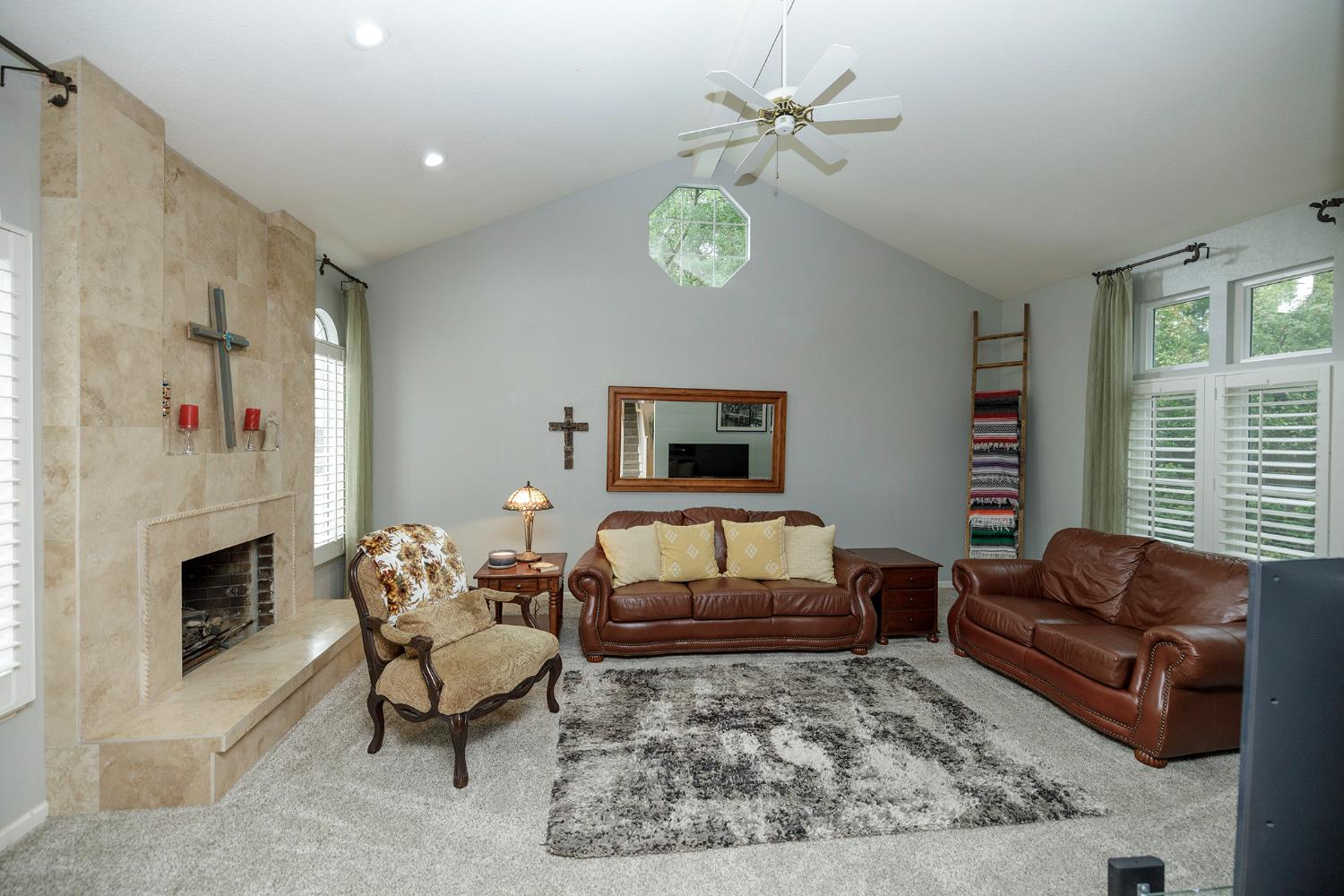 808 Stonecreek Cir, Modesto, CA 95355