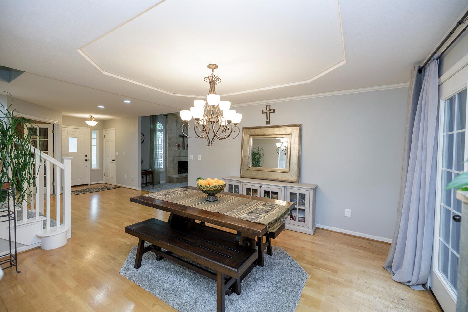 808 Stonecreek Cir, Modesto, CA 95355