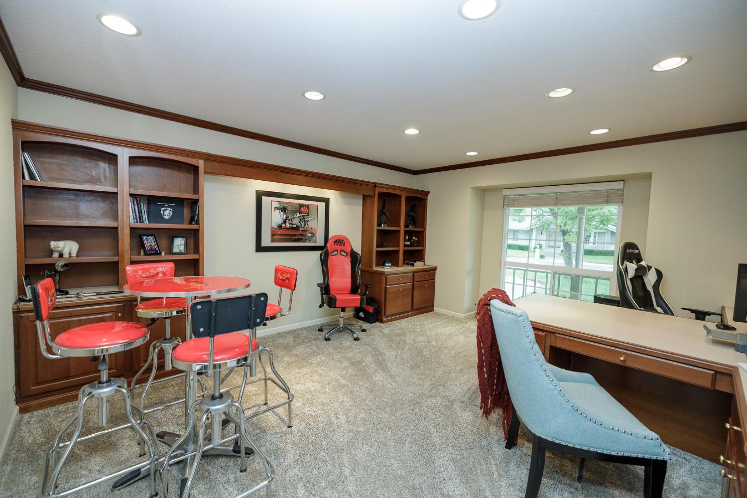 808 Stonecreek Cir, Modesto, CA 95355
