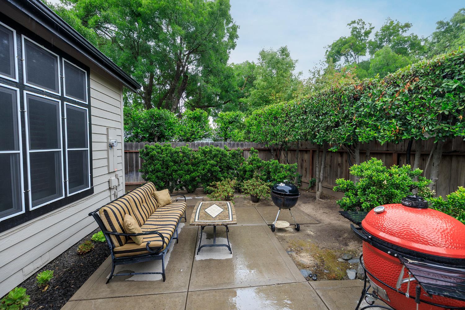 808 Stonecreek Cir, Modesto, CA 95355