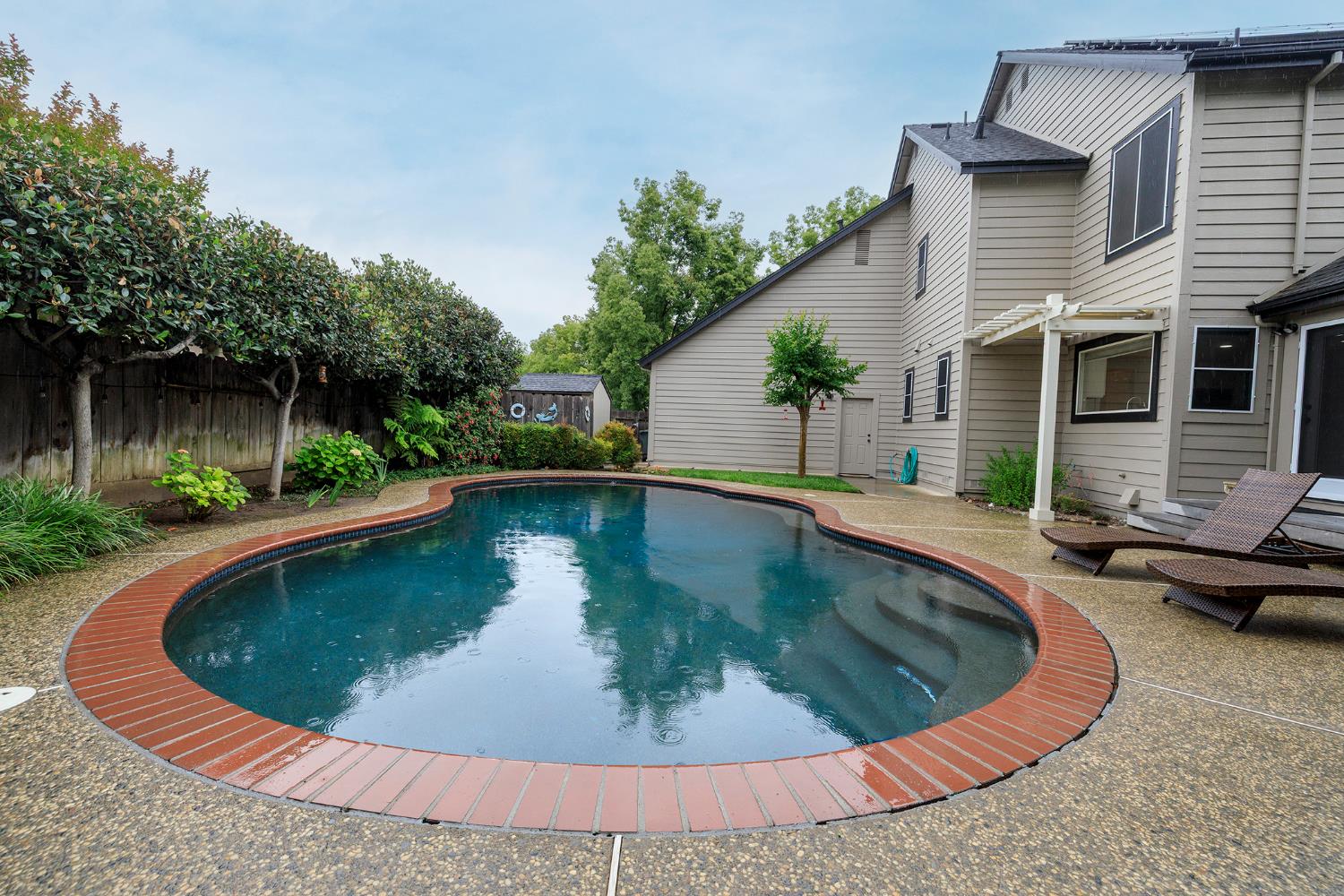 808 Stonecreek Cir, Modesto, CA 95355