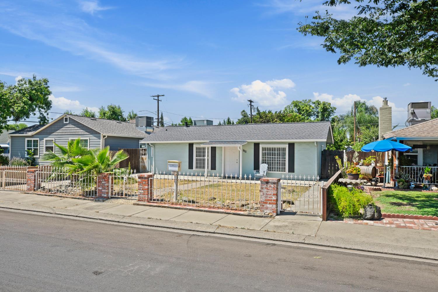 705 Badgley Dr, Modesto, CA 95350