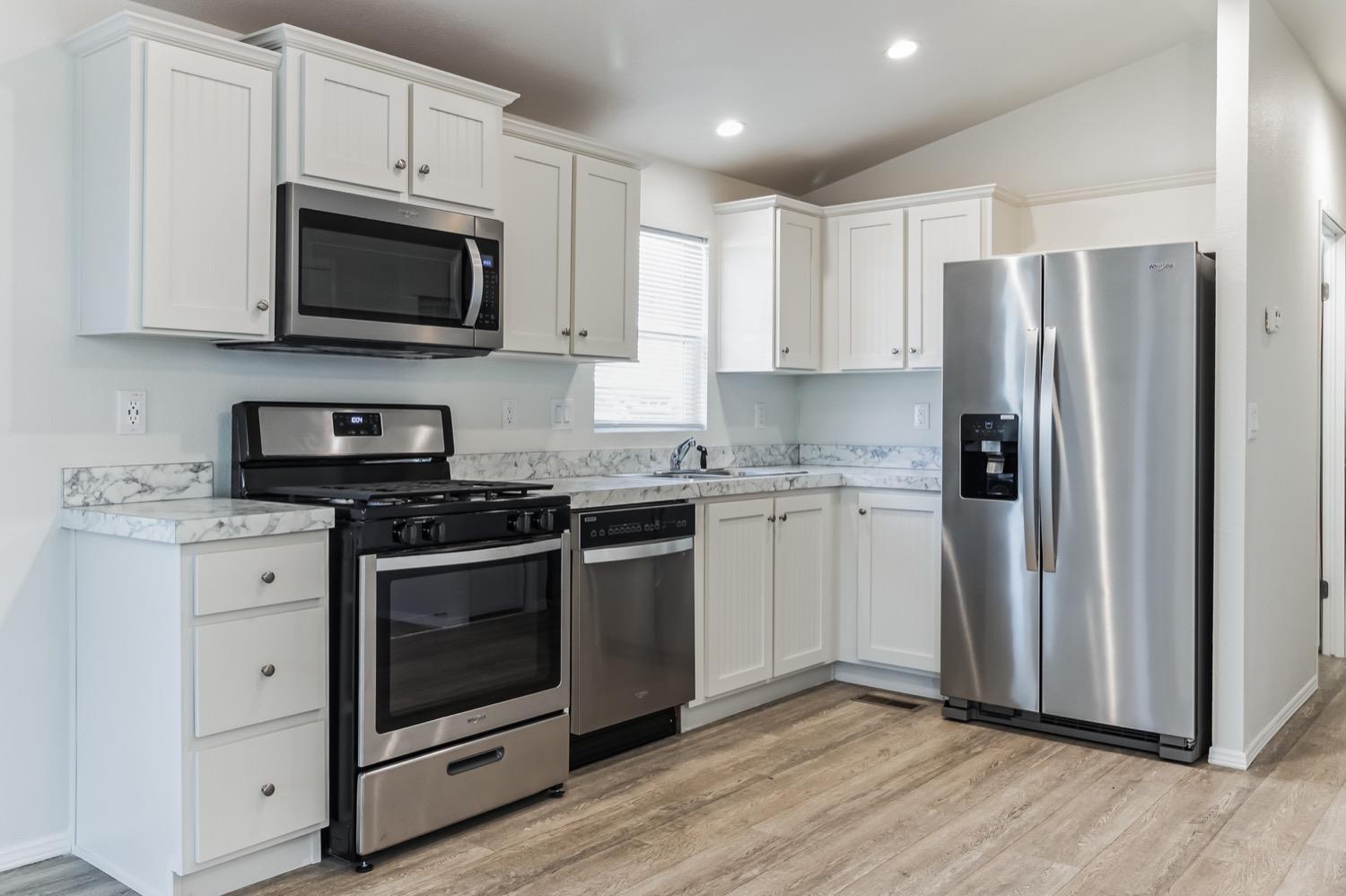 820 S Chinowth St. #74, Visalia, CA 93277