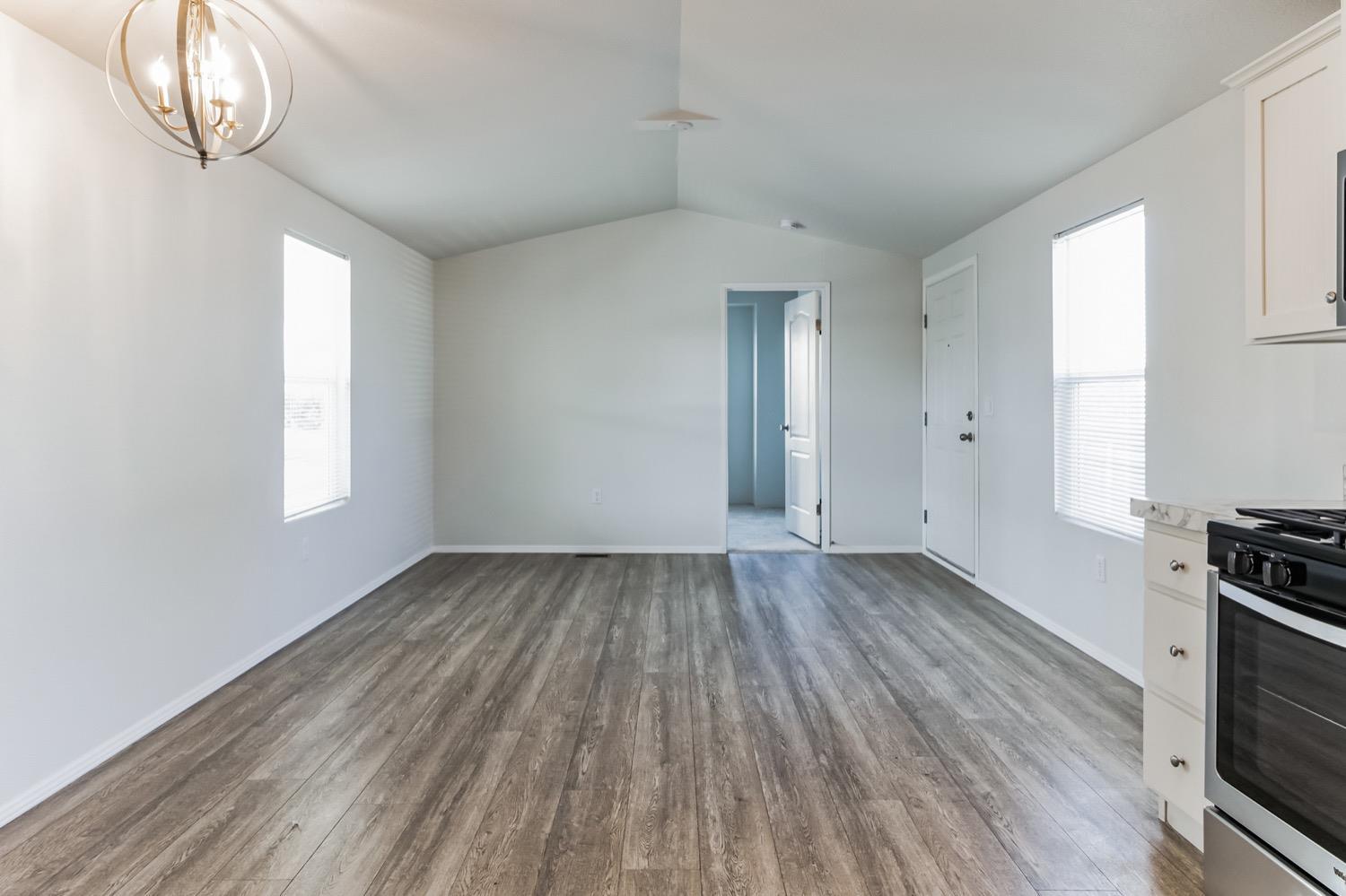 820 S Chinowth St. #74, Visalia, CA 93277