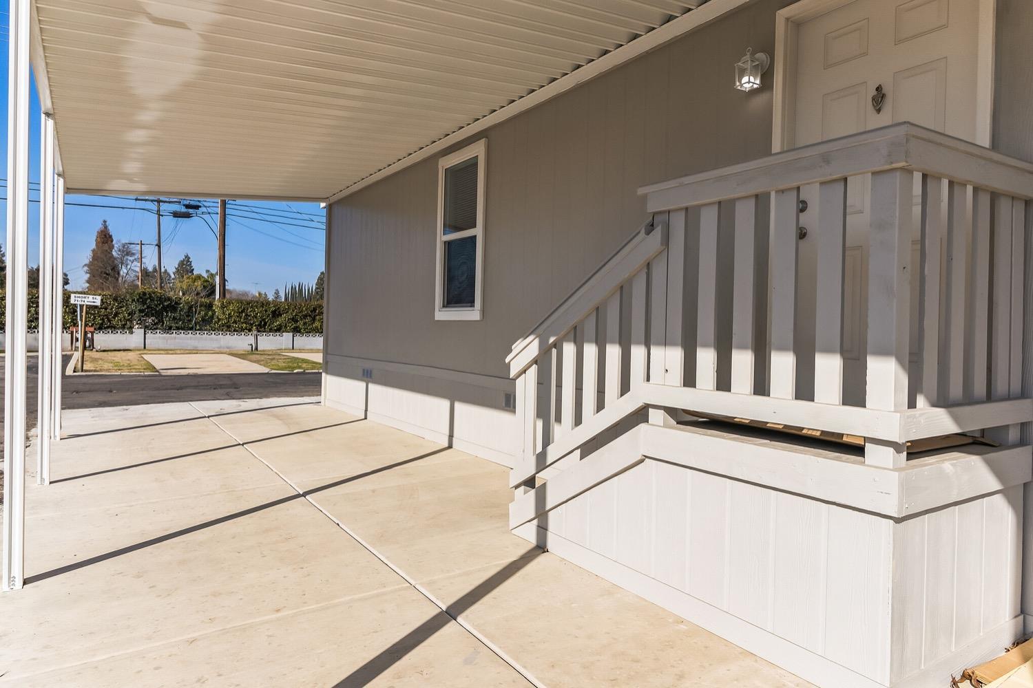 820 S Chinowth St. #74, Visalia, CA 93277