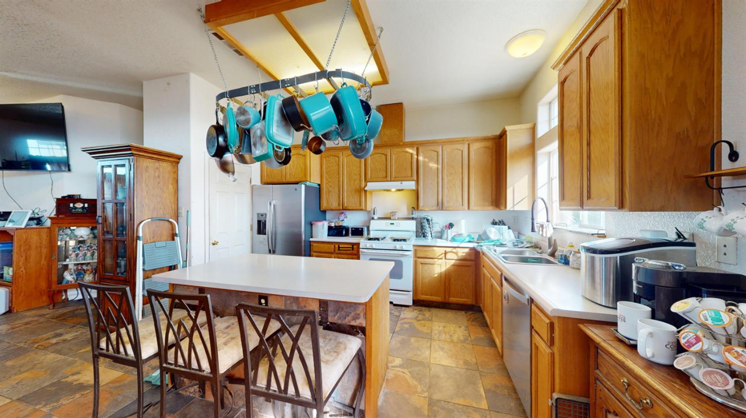 2391 Charmstone Way, Copperopolis, CA 95228