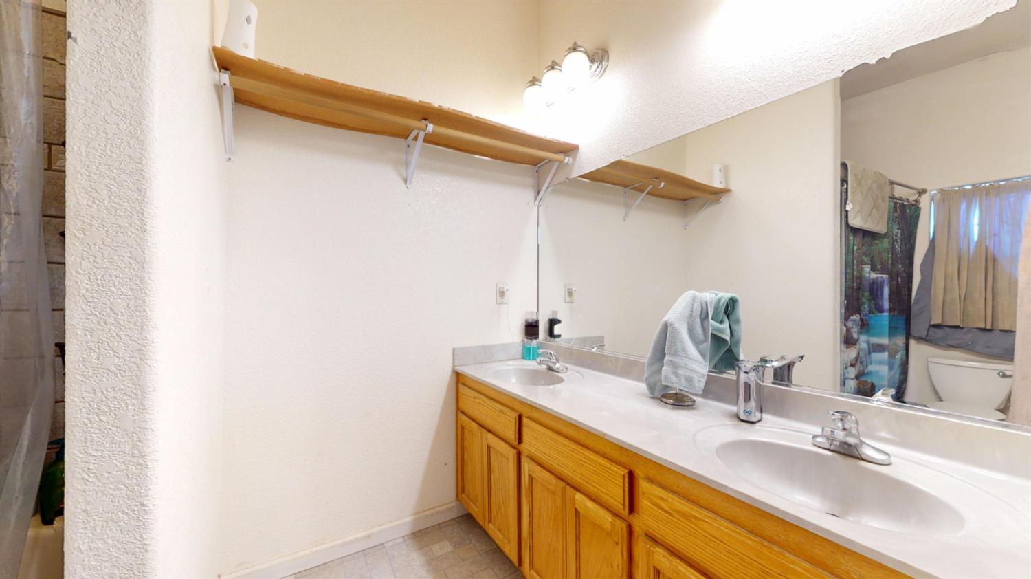 2391 Charmstone Way, Copperopolis, CA 95228
