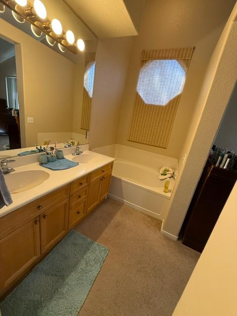 2001 Paramont Way, Modesto, CA 95355