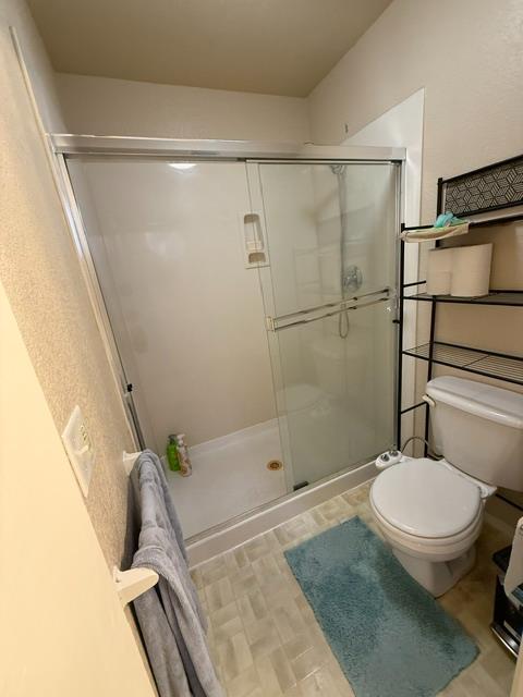 2001 Paramont Way, Modesto, CA 95355