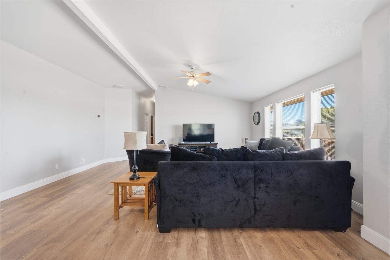 5028 Kiva Dr, Copperopolis, CA 95228
