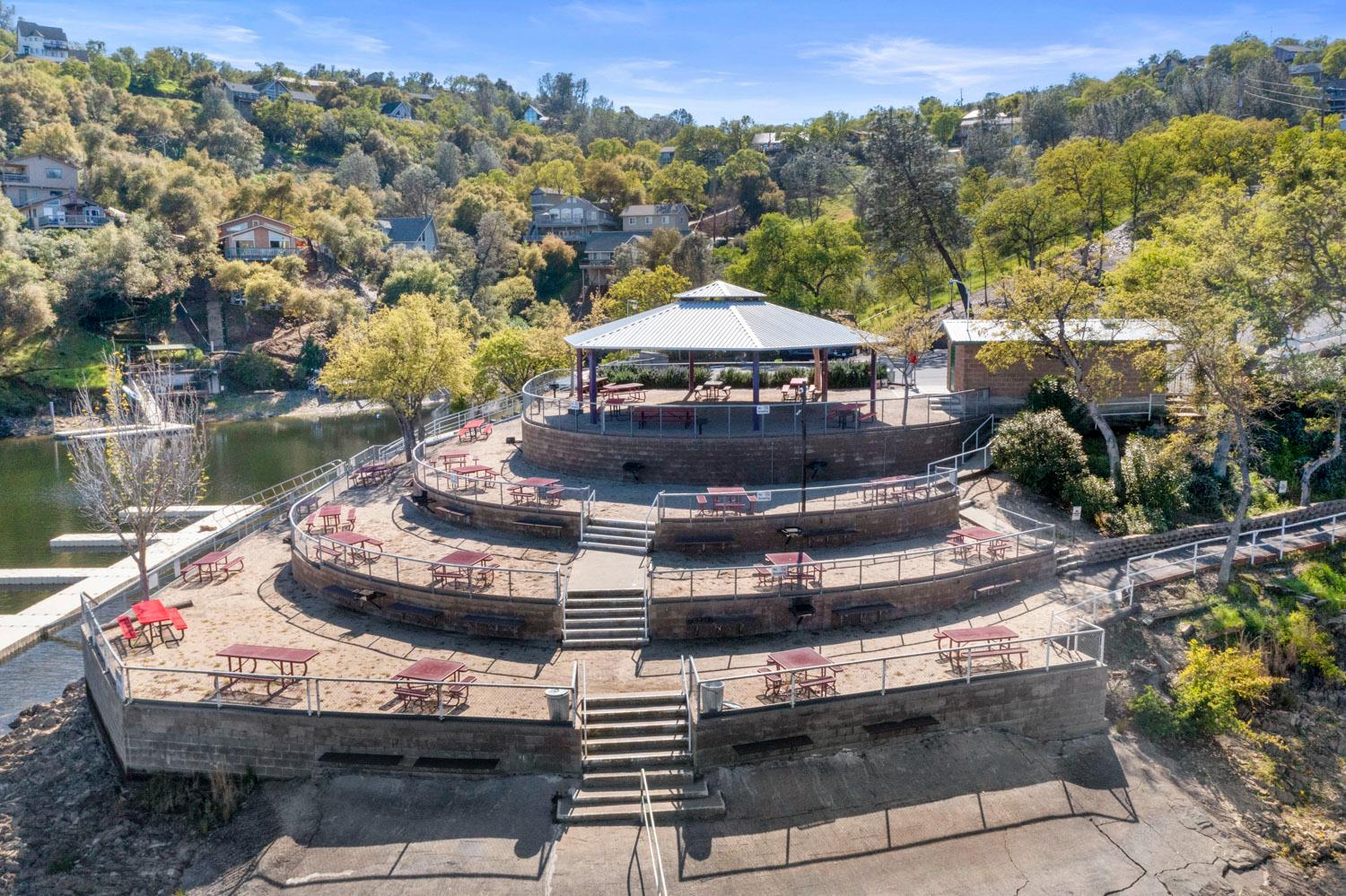 5028 Kiva Dr, Copperopolis, CA 95228