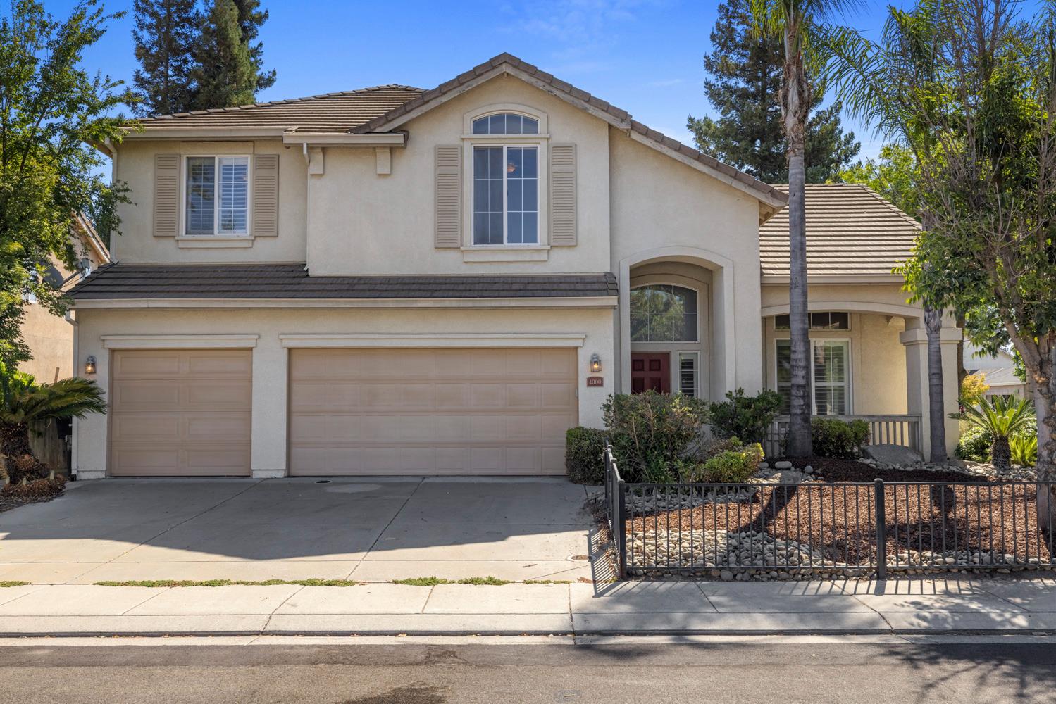 4000 Viader Dr, Modesto, CA 95356