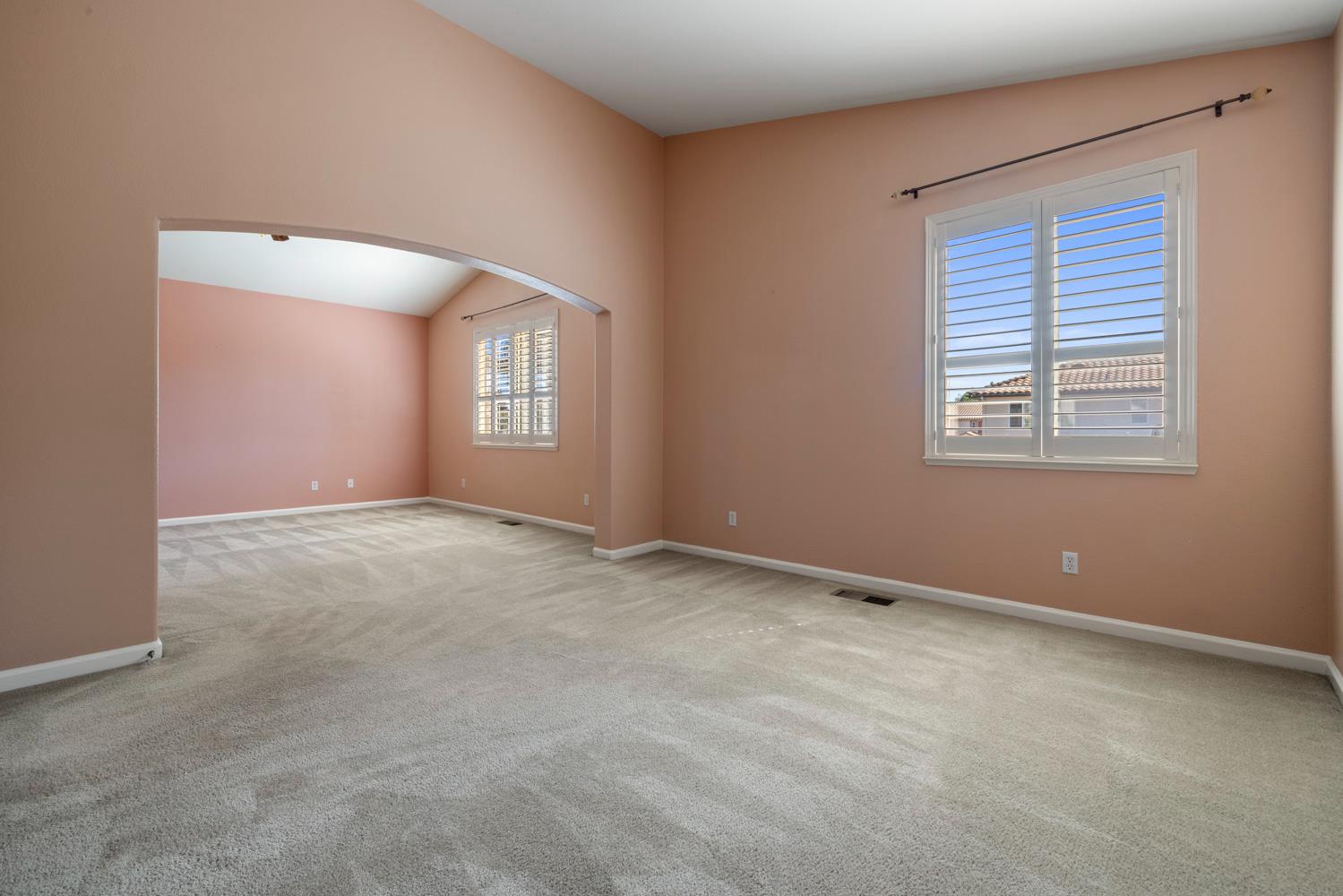 4000 Viader Dr, Modesto, CA 95356