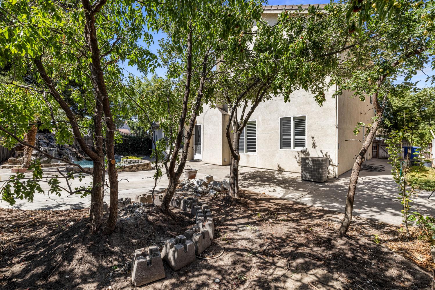 4000 Viader Dr, Modesto, CA 95356