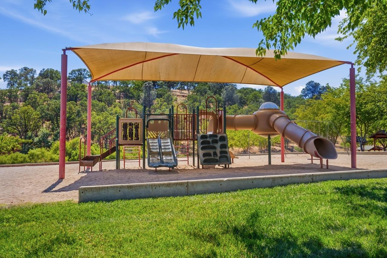 2621 Charmstone Way, Copperopolis, CA 95228