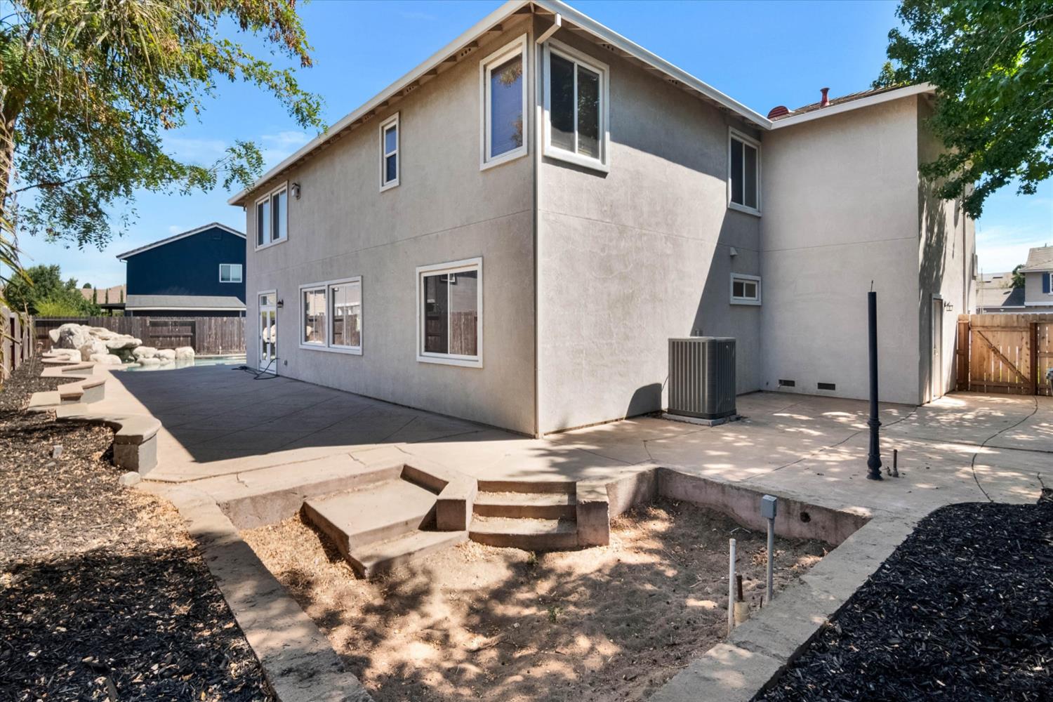 537 Gregory, Manteca, CA 95336