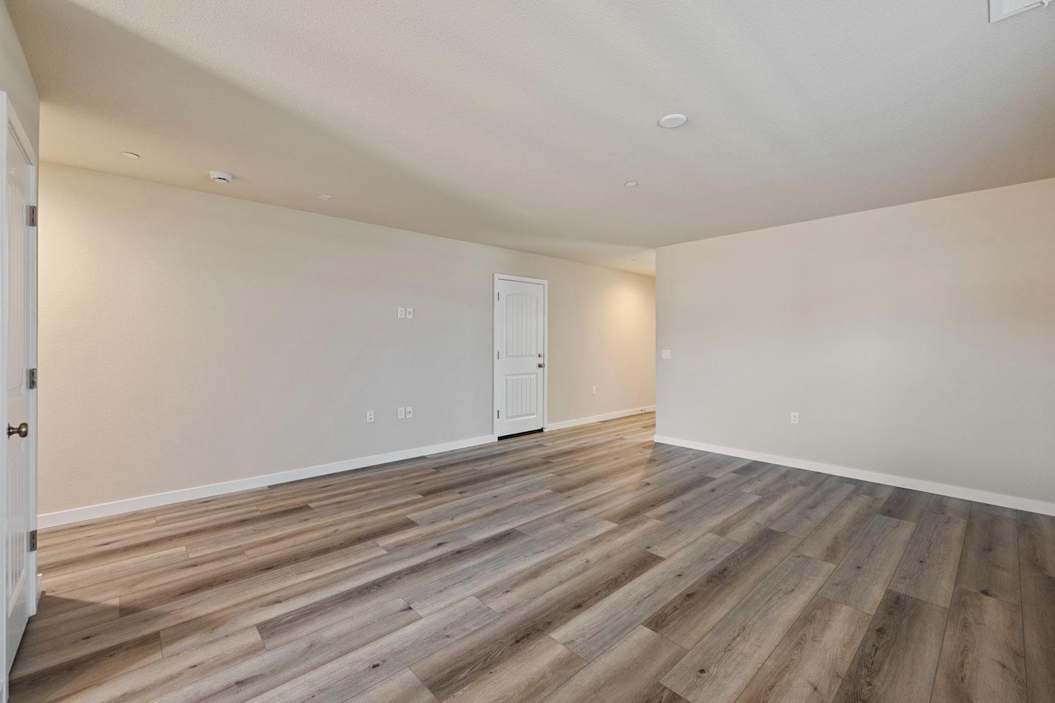 465 Quarto Dr, Turlock, CA 95380