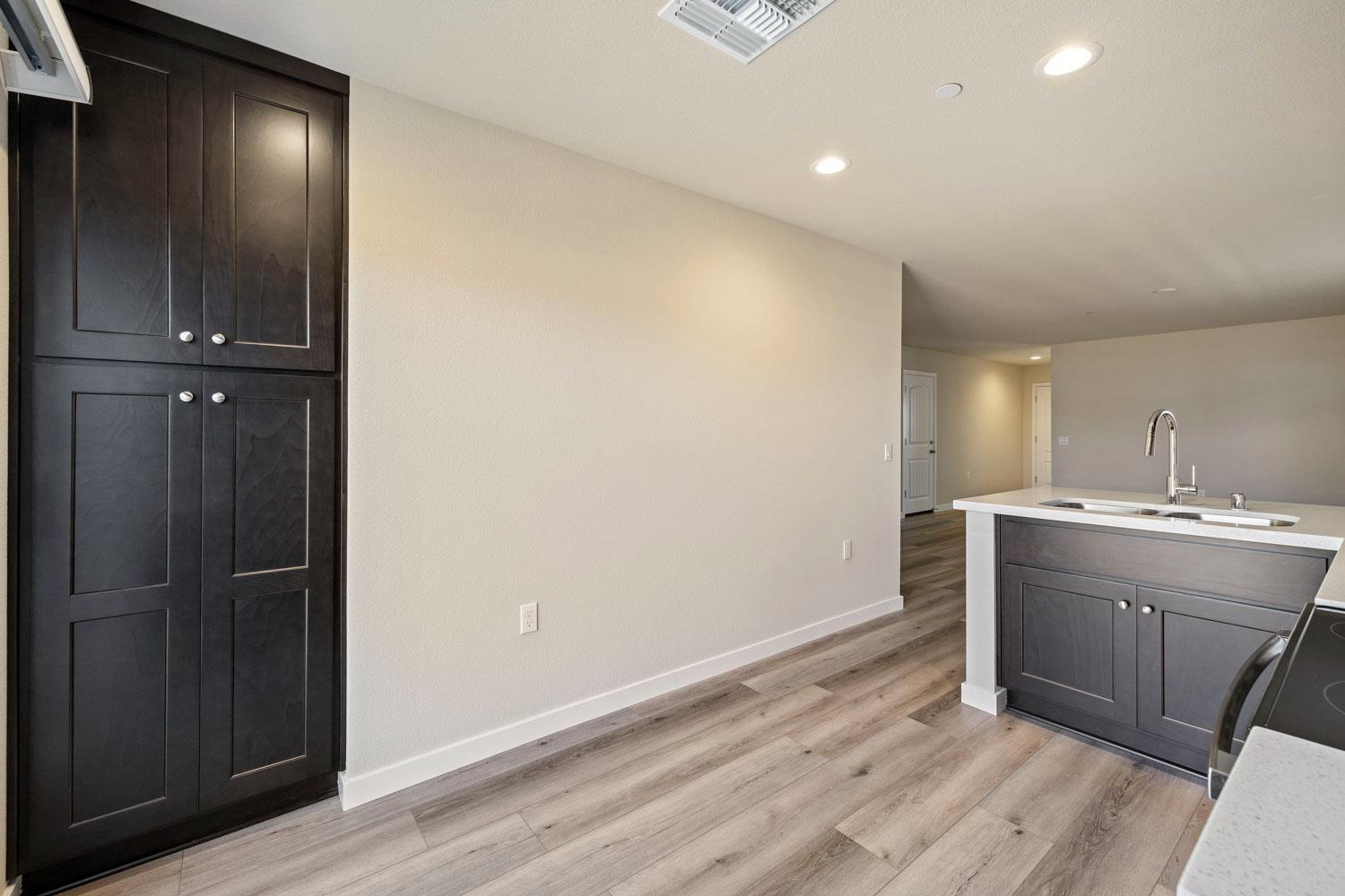 465 Quarto Dr, Turlock, CA 95380