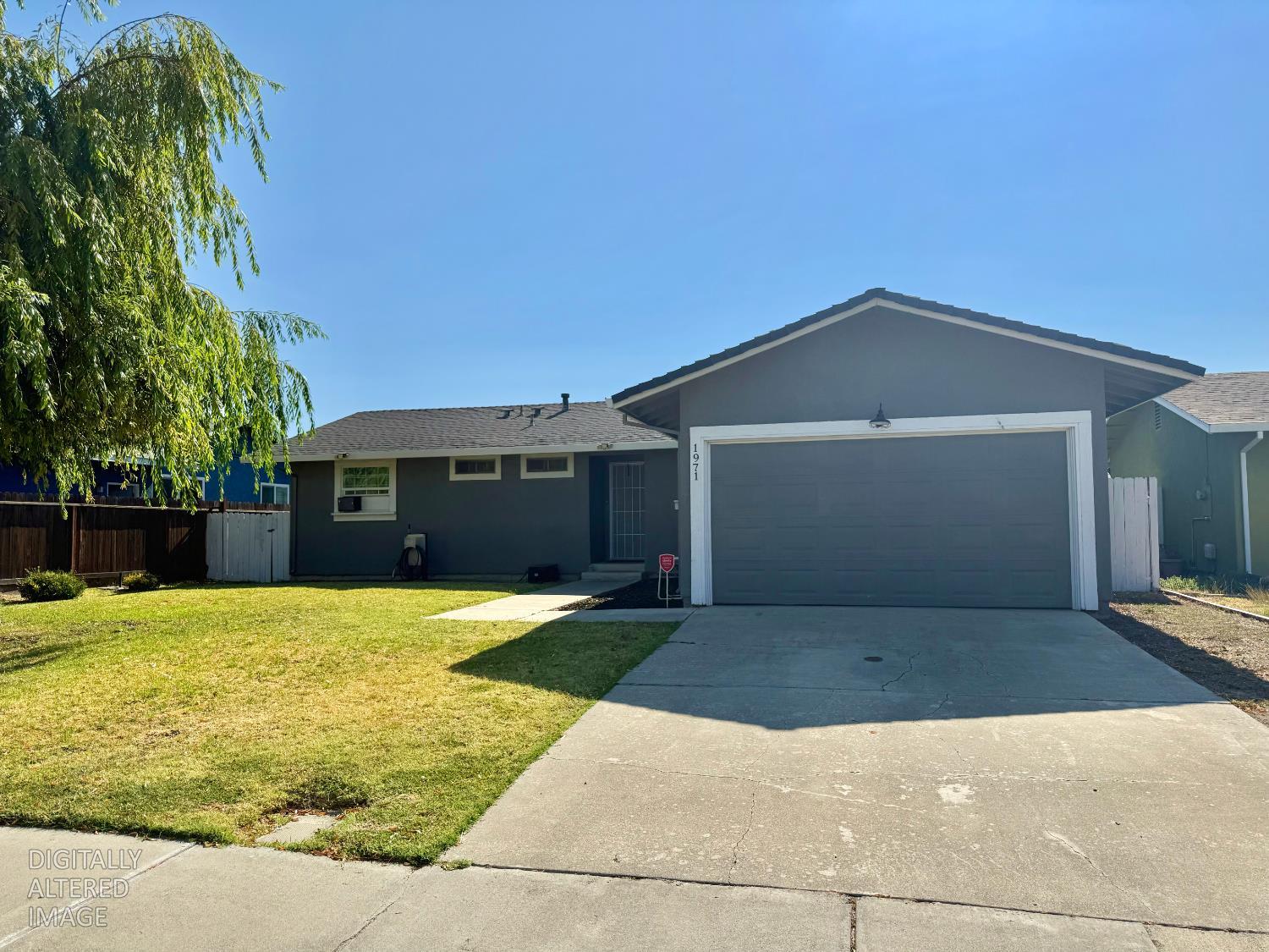 1971 Madera Ave, Dos Palos, CA 93620