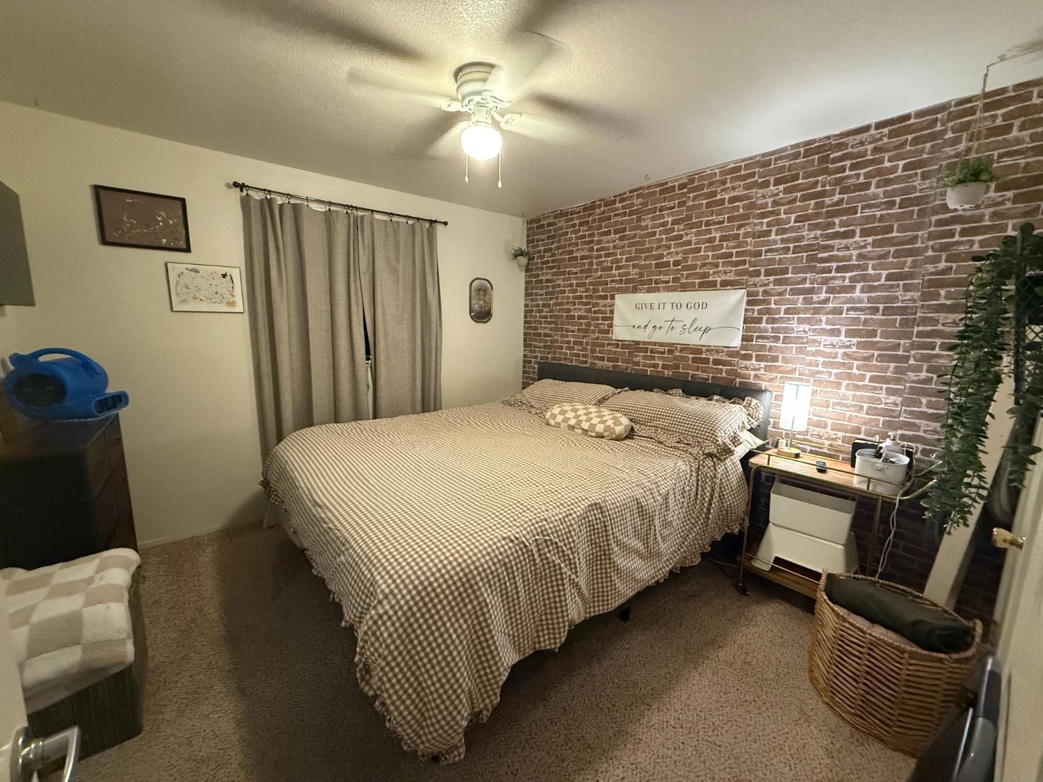 1971 Madera Ave, Dos Palos, CA 93620