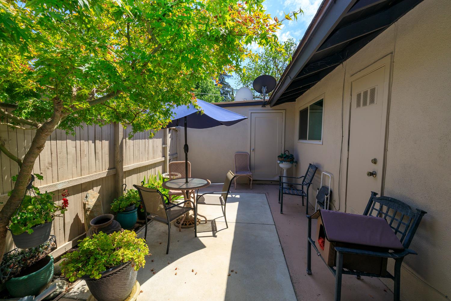 215 Floyd Ave #35, Modesto, CA 95350