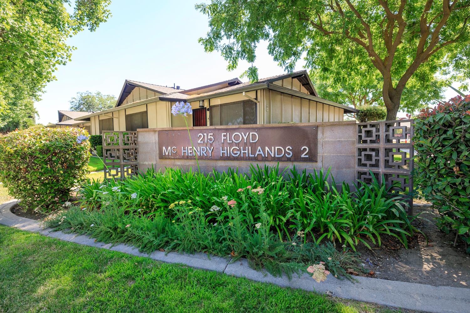 215 Floyd Ave #35, Modesto, CA 95350