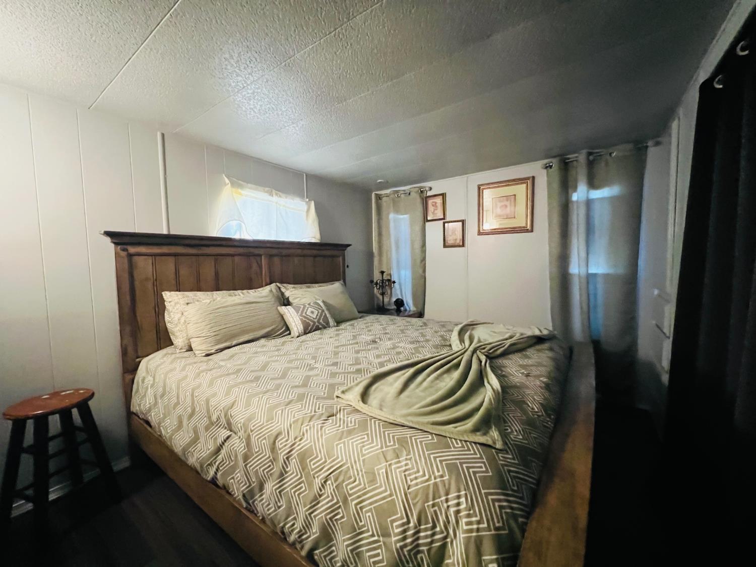 4024 Mchenry Ave #99, Modesto, CA 95356