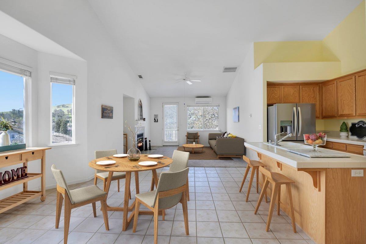 6250 Bluff View Rd, Copperopolis, CA 95228