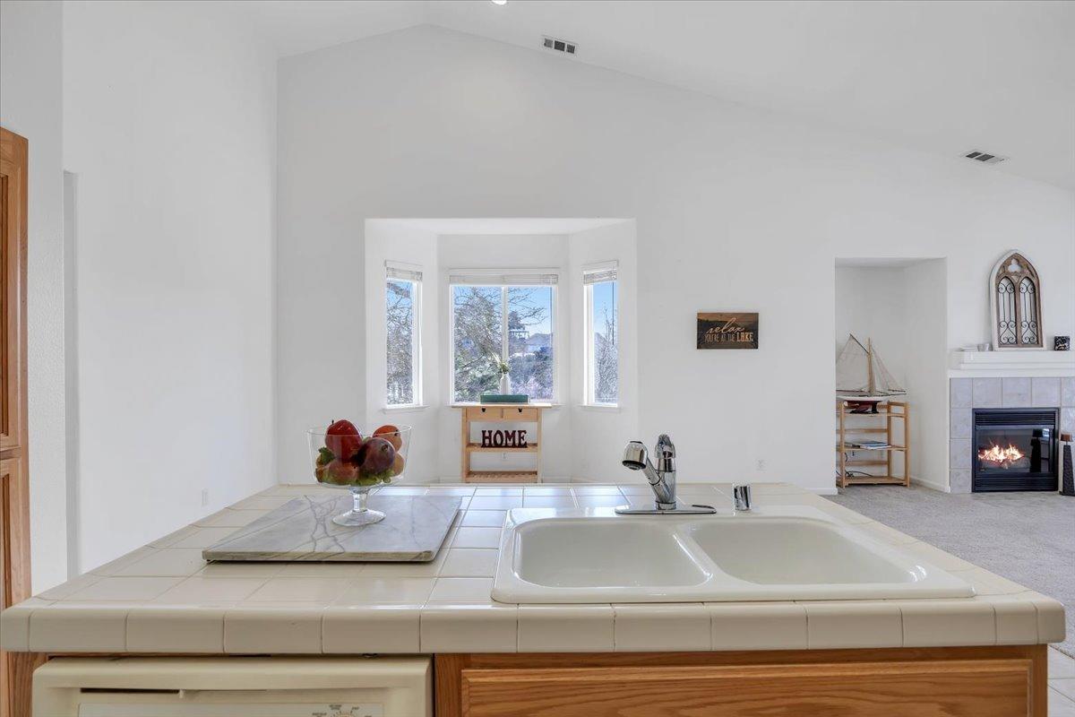 6250 Bluff View Rd, Copperopolis, CA 95228