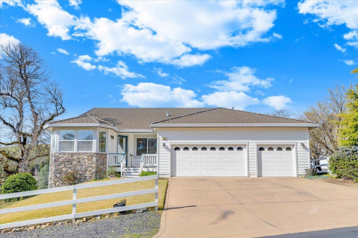 6250 Bluff View Rd, Copperopolis, CA 95228