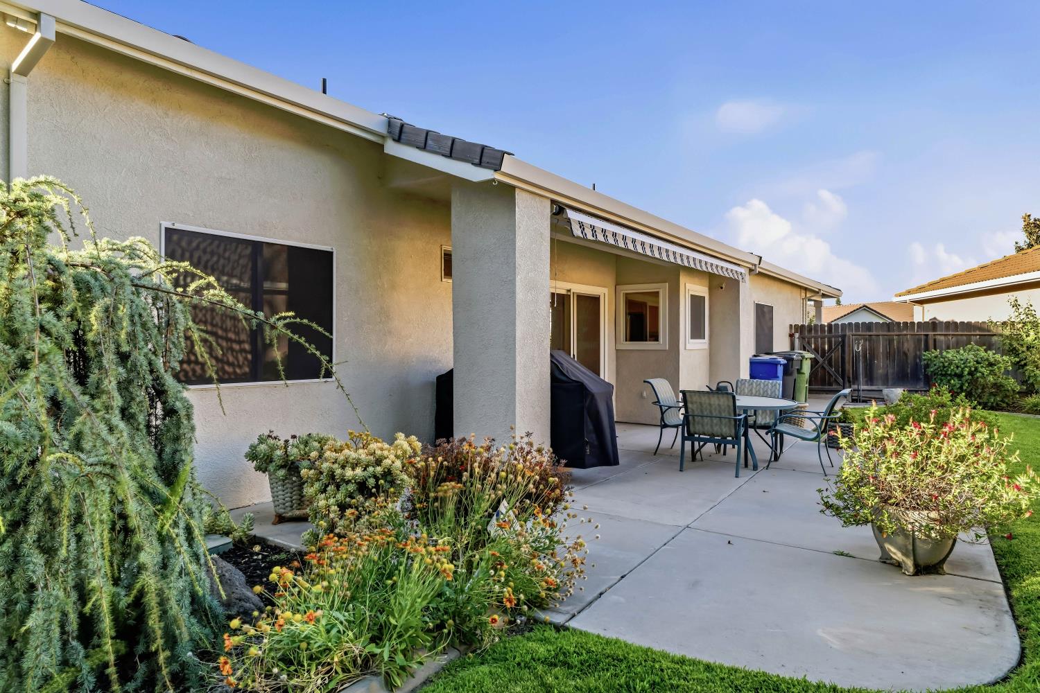 3201 Spring Crest Dr, Turlock, CA 95382
