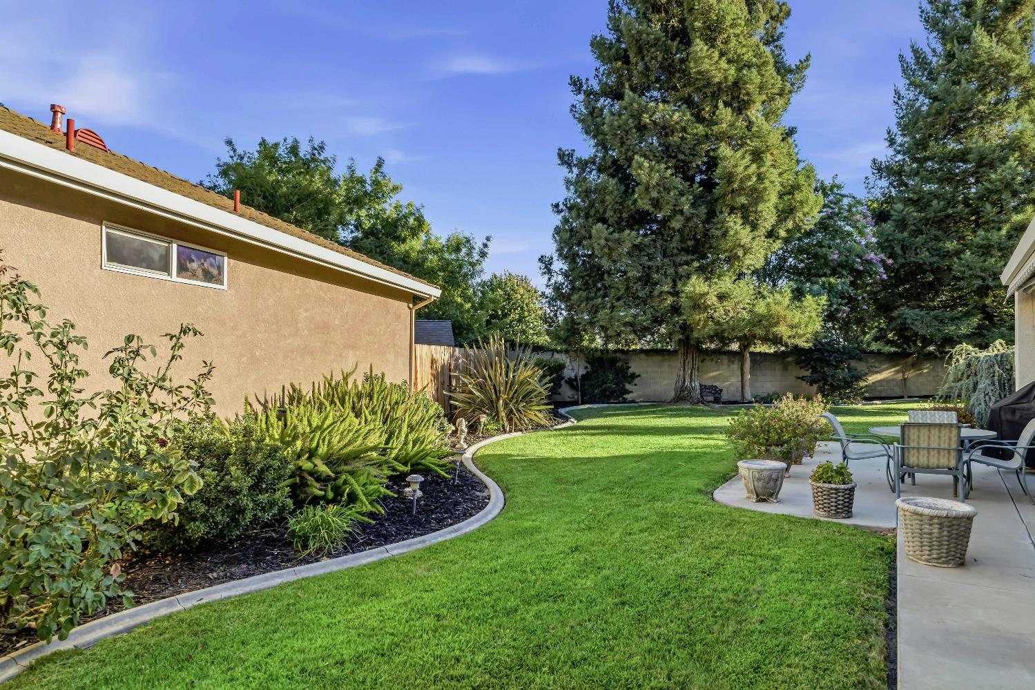 3201 Spring Crest Dr, Turlock, CA 95382