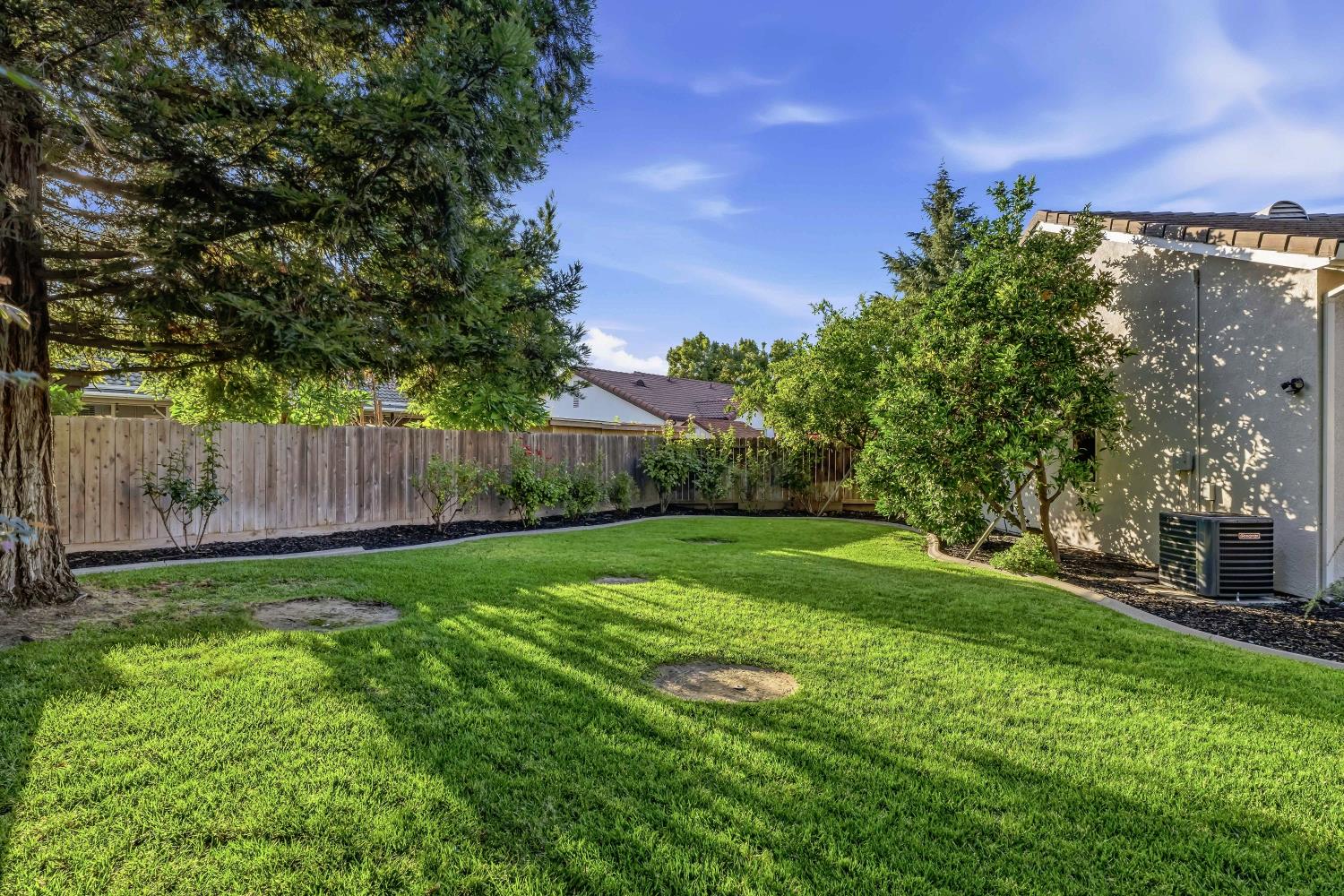 3201 Spring Crest Dr, Turlock, CA 95382