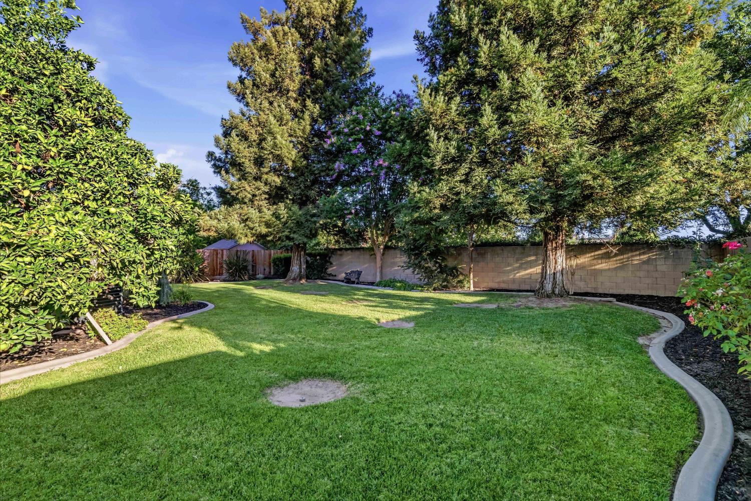 3201 Spring Crest Dr, Turlock, CA 95382