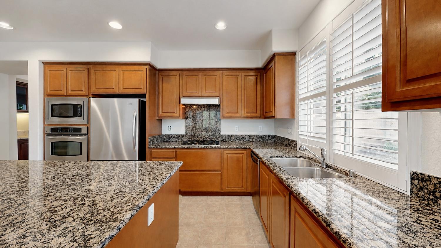 20939 Valley View Pl, Patterson, CA 95363