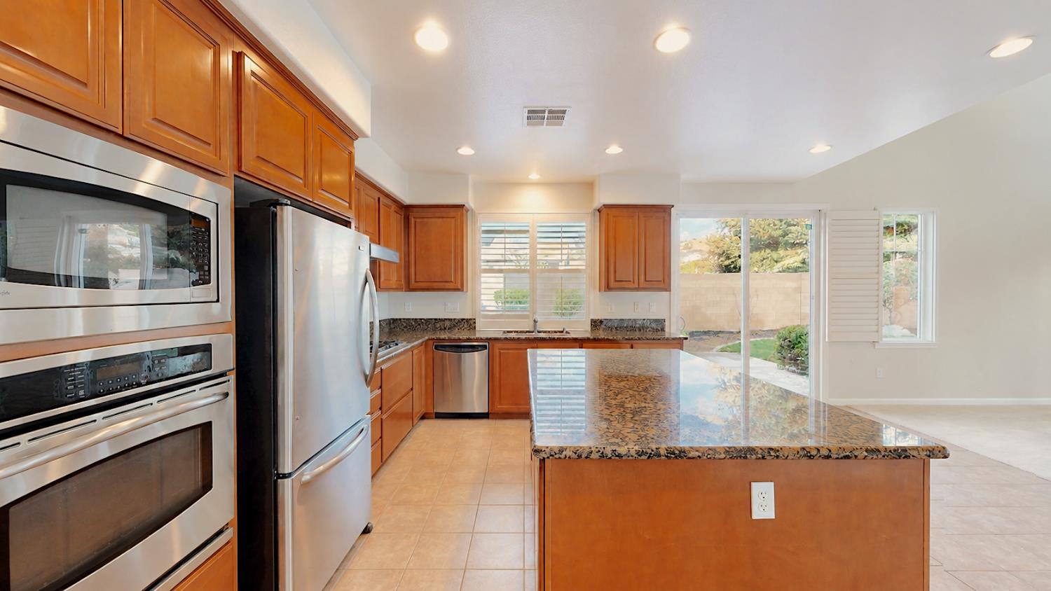 20939 Valley View Pl, Patterson, CA 95363
