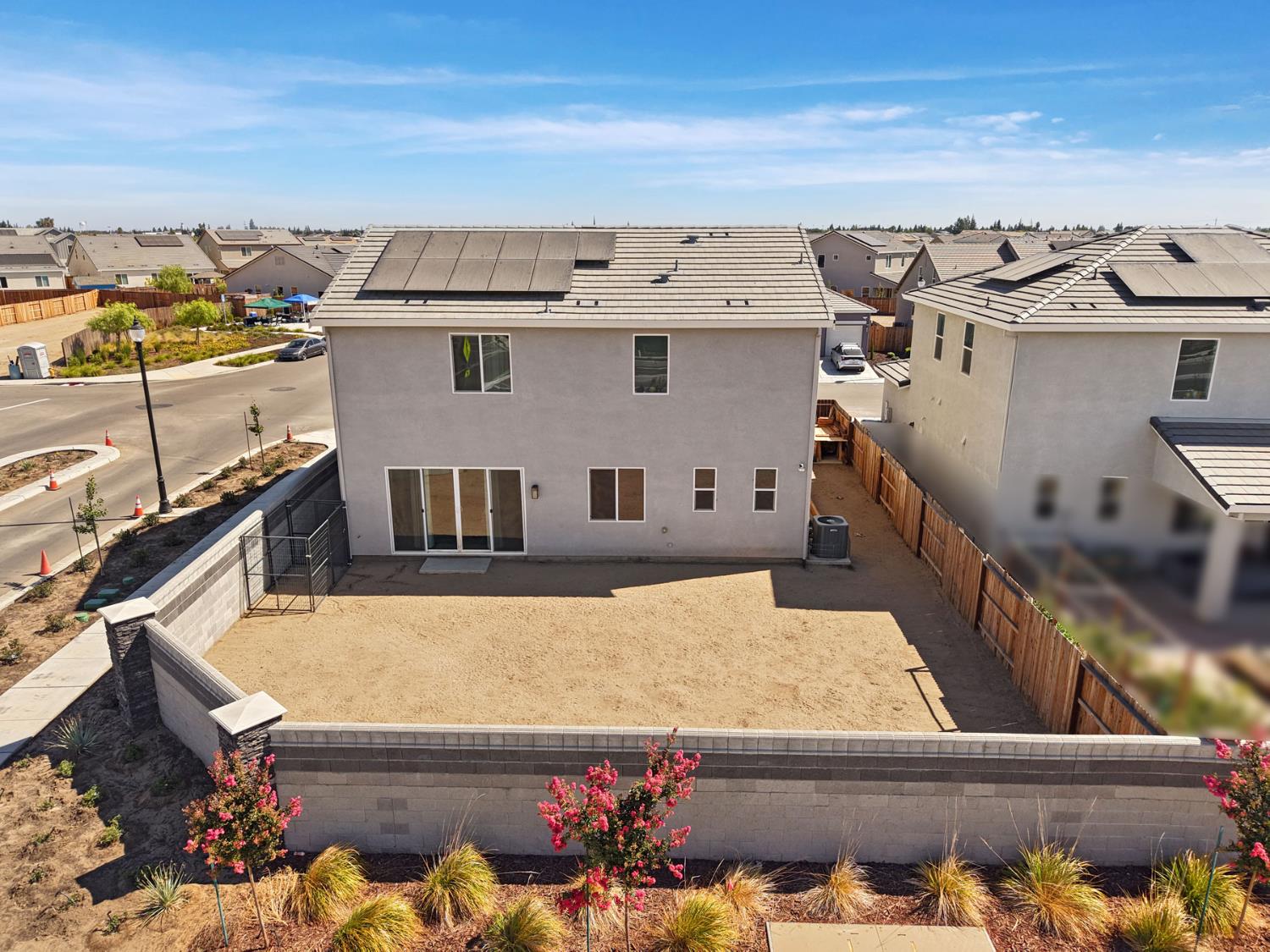 394 Vinal Dr, Manteca, CA 95337