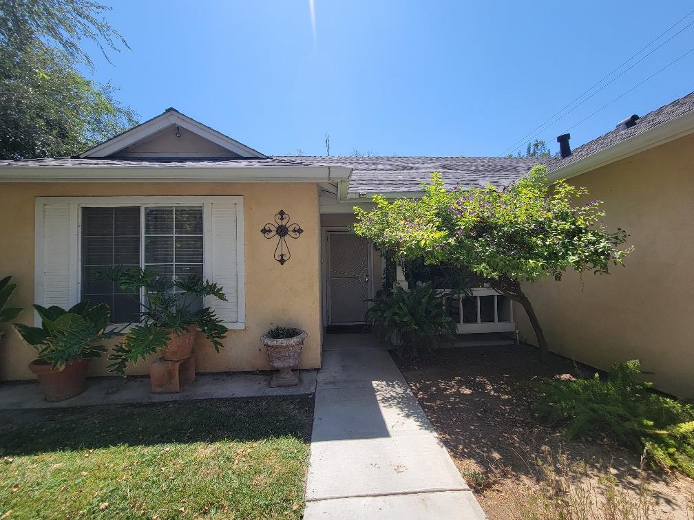 2101 Canal Farm Ln, Los Banos, CA 93635