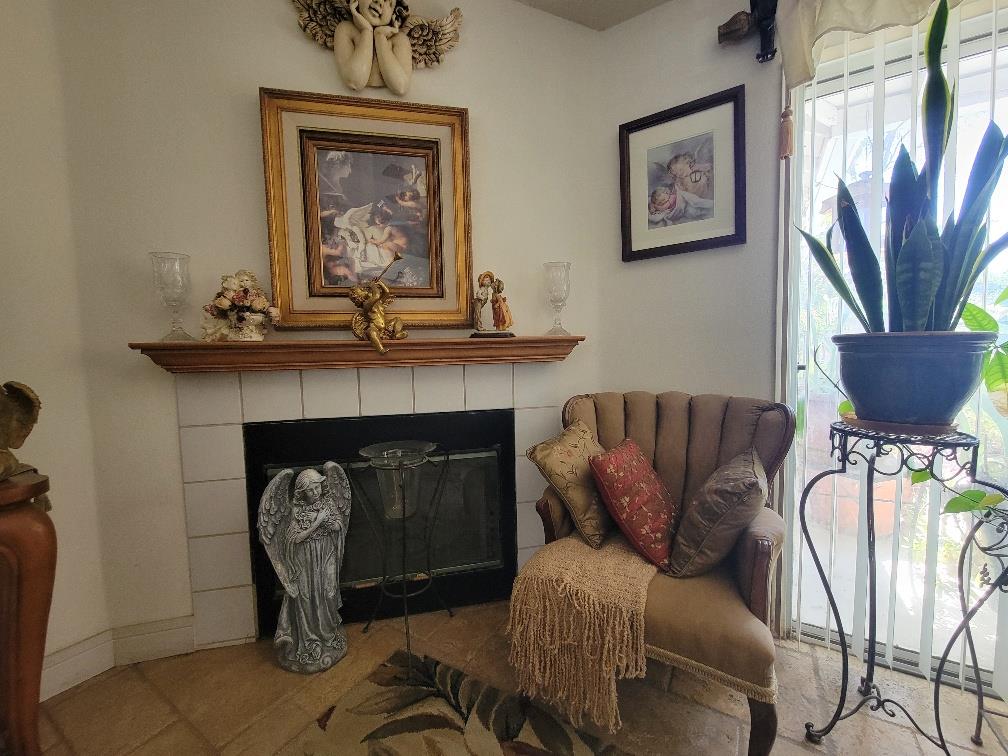 2101 Canal Farm Ln, Los Banos, CA 93635