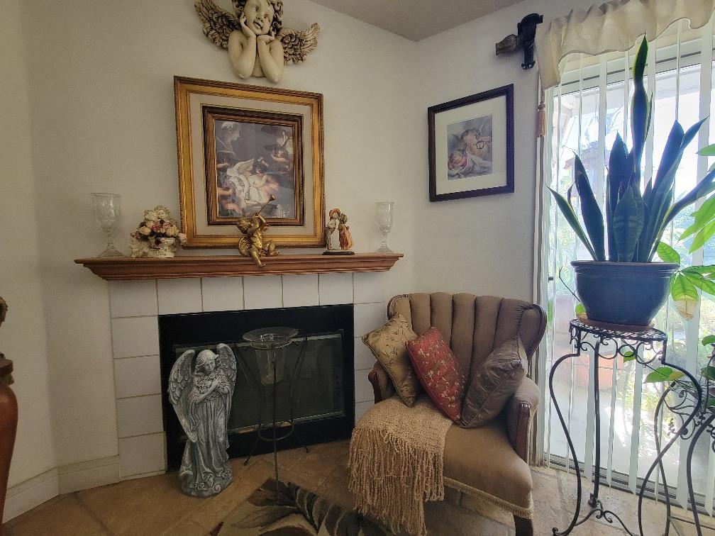 2101 Canal Farm Ln, Los Banos, CA 93635