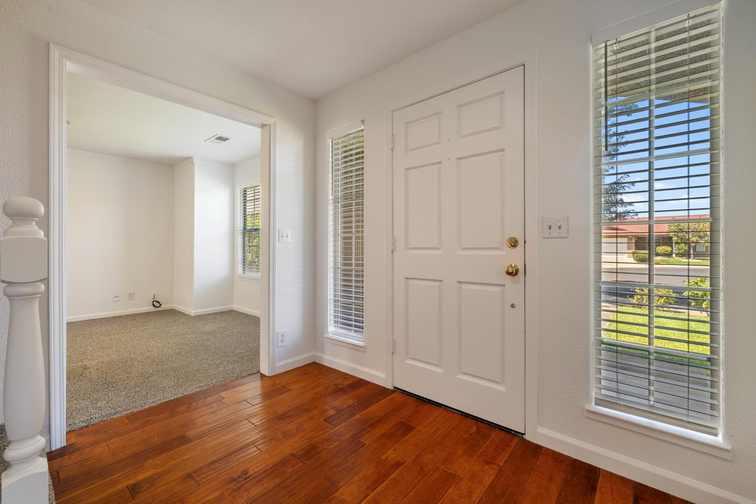 2135 Navajo Ct, Oakdale, CA 95361