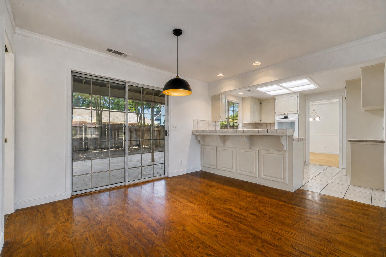2135 Navajo Ct, Oakdale, CA 95361